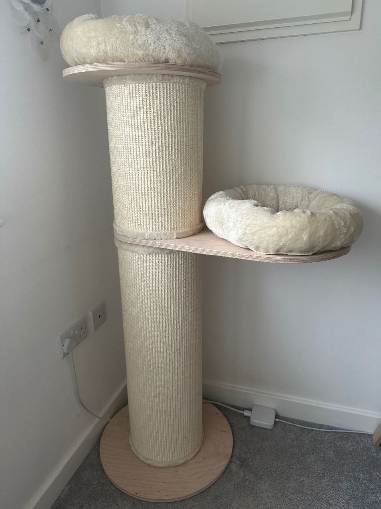 Cat tree scratching pillar