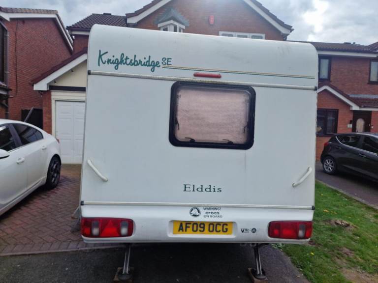 2003 Elddis Knightsbridge SE 2-berth, single-axle touring caravan.