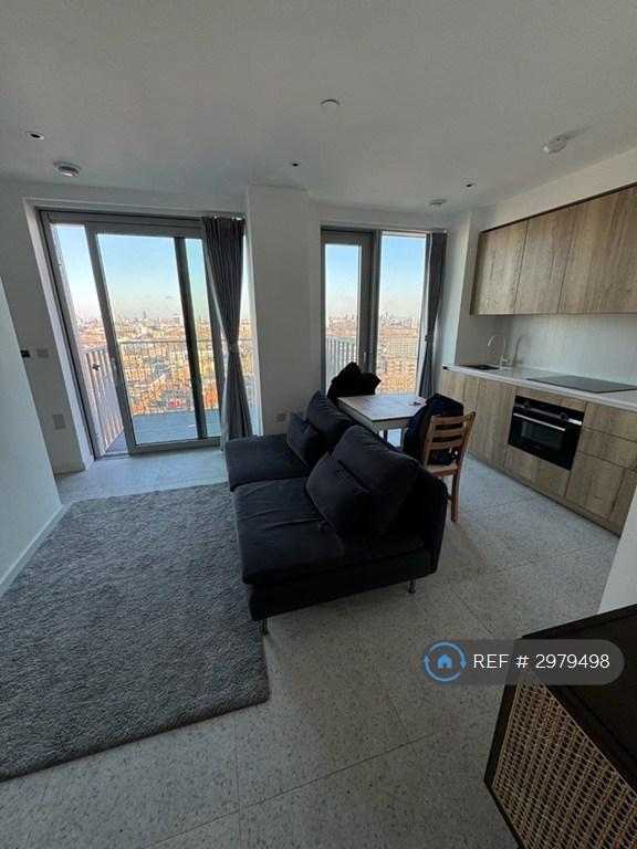 Studio flat in Jacquard Point, London, E1 (#2979498)
