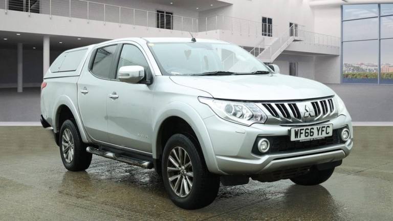 2016 Mitsubishi L200 2.4 DI-D DC Warrior Pickup Double Cab 4dr Diesel Manual 4WD Euro 5 (178 ps) ...