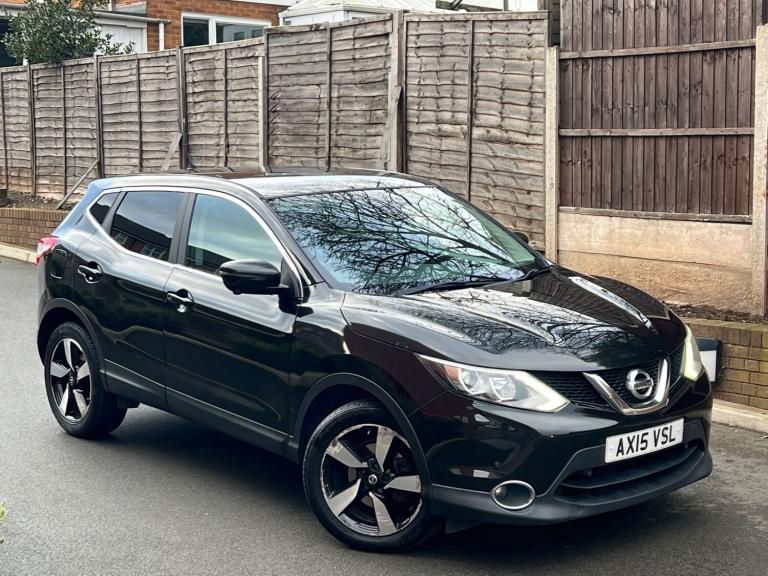 2015 Nissan Qashqai 1.6 dCi N-Tec 5dr HATCHBACK Diesel Manual