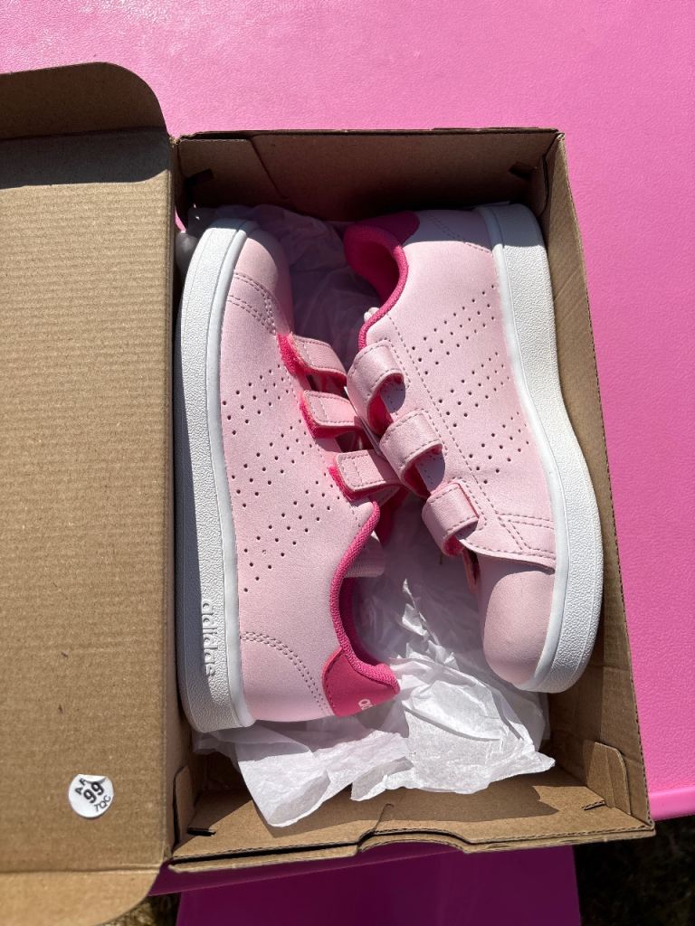 Adidas girls trainers Uk size 13.5