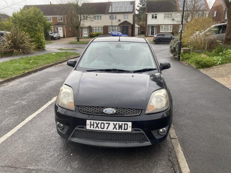 2007 Ford Fiesta 1.6 Ghia 5dr HATCHBACK Petrol Manual