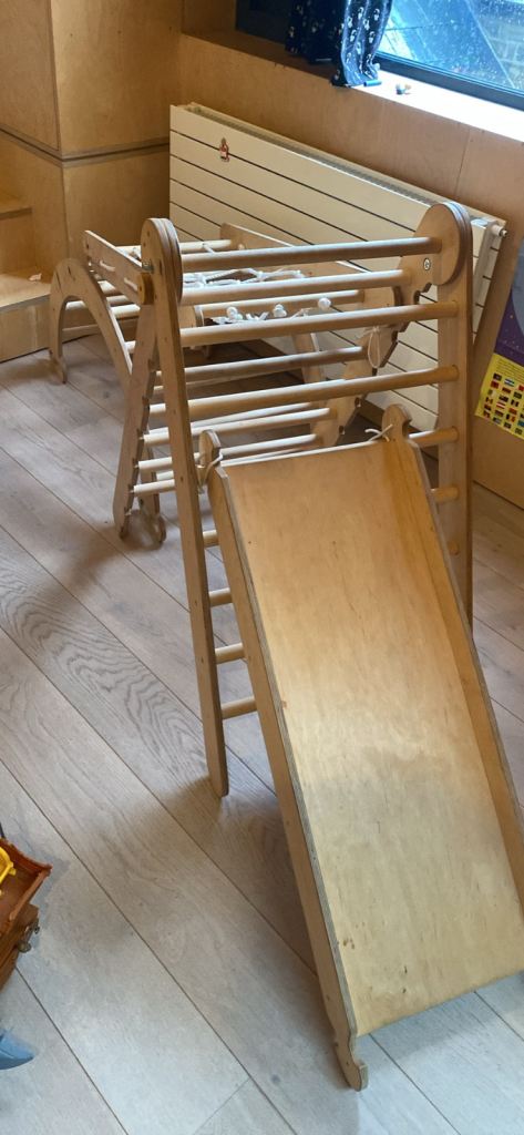 Kids climbing gym (4 piece)