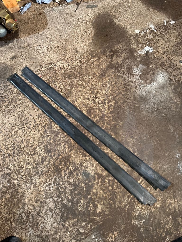Audi 80 Cabrio/Coupe Front Door Mouldings