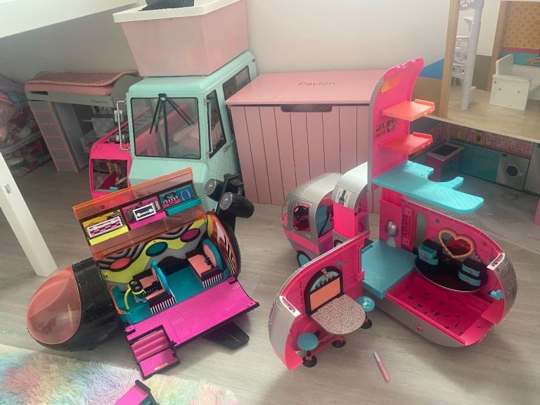 Kids toys Lol surprise dolls campervan, airplane and accessories 