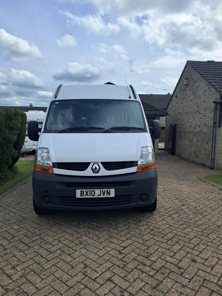 Wheelchair Accessible, 12 seat, Minibus, Renault Master, 2010, diesel, Manual, 2464 (cc)