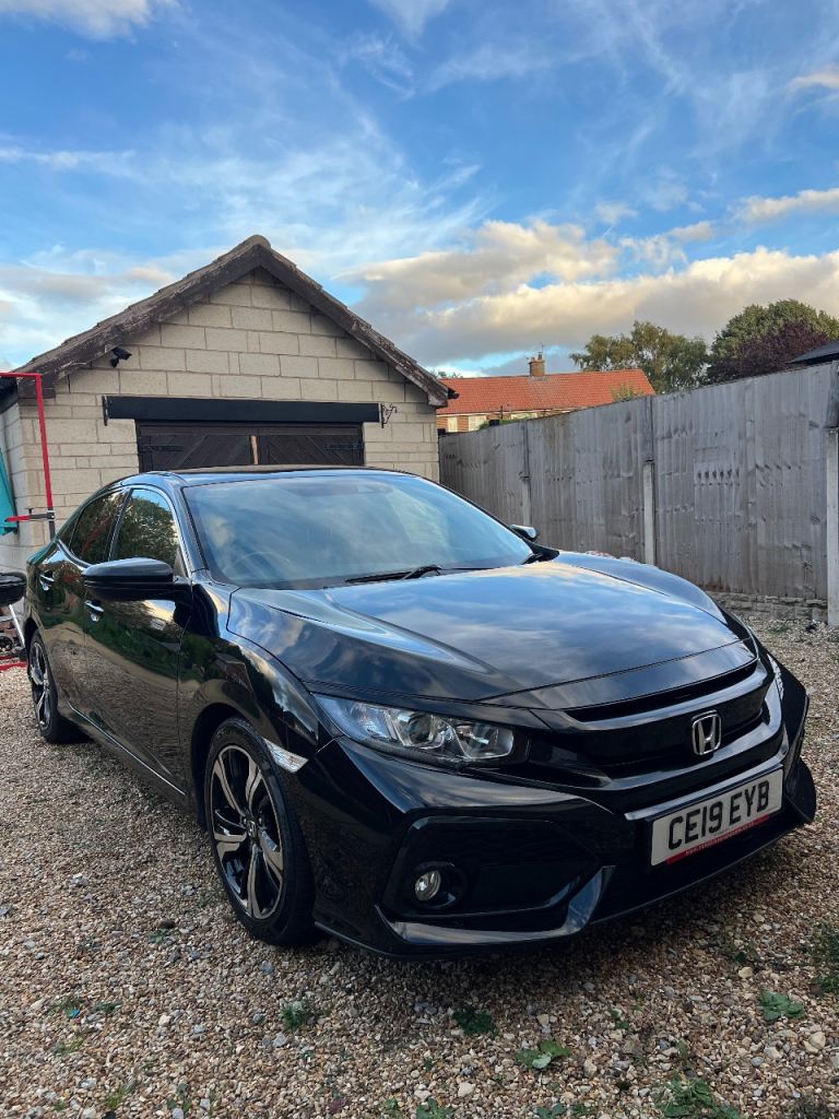 **2019 Honda Civic 1.6 i-DTEC SR – Black – Manual – 91,000 Miles**