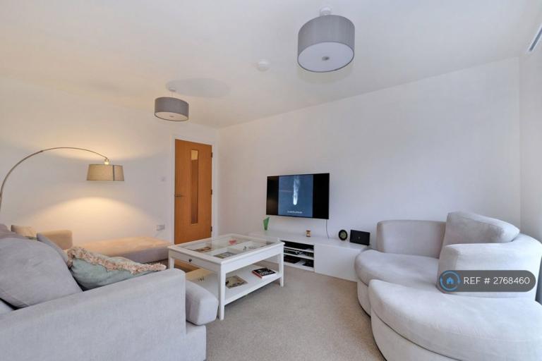 2 bedroom flat in Hammerman Drive, Aberdeen, AB24 (2 bed) (#2768460)