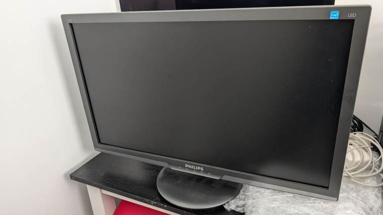 Philips 27 inch Computer Monitor, Full HD