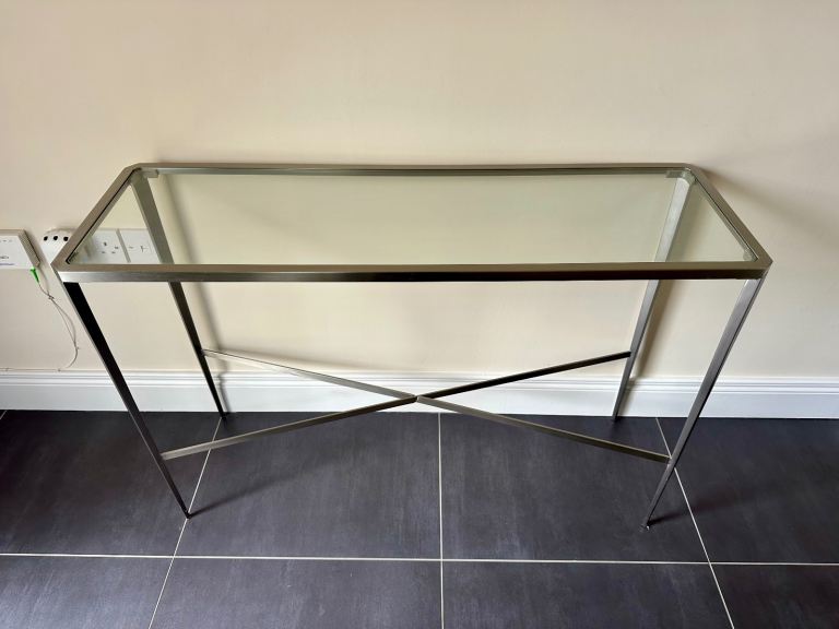 Glasss table / lamp table/ hall table 