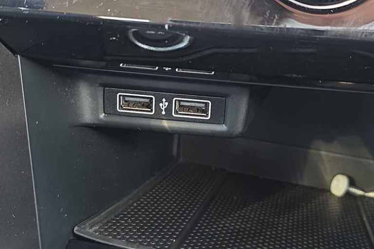 2018 Volkswagen T-Roc 1.0 TSI SE 5dr HATCHBACK PETROL Manual