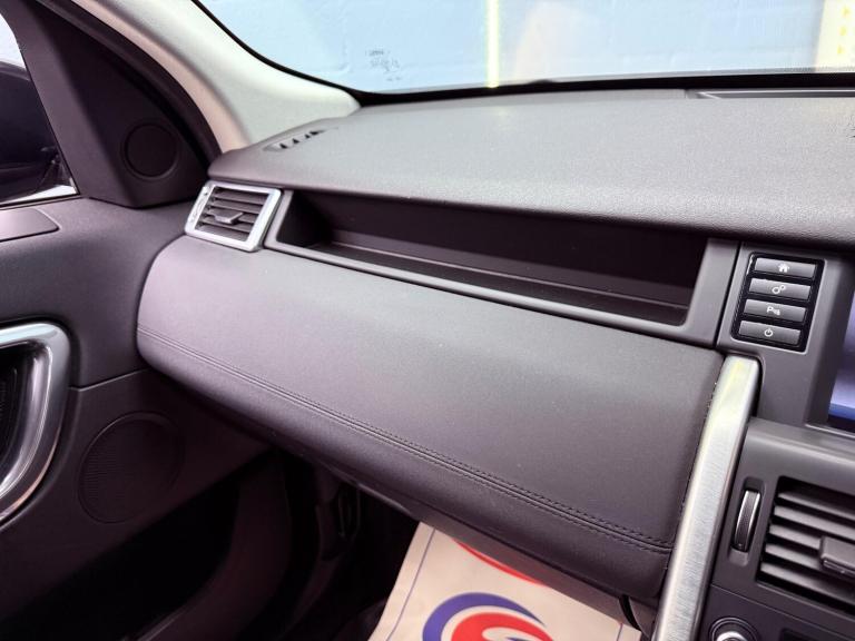 2017 Land Rover Discovery Sport 2.0 TD4 SE Tech 4WD Euro 6 (s/s) 5dr ESTATE Diesel Manual