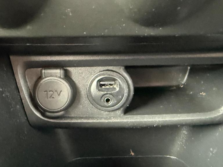 2016 Peugeot 208 1.2 PureTech 110 Allure 3dr HATCHBACK PETROL Manual