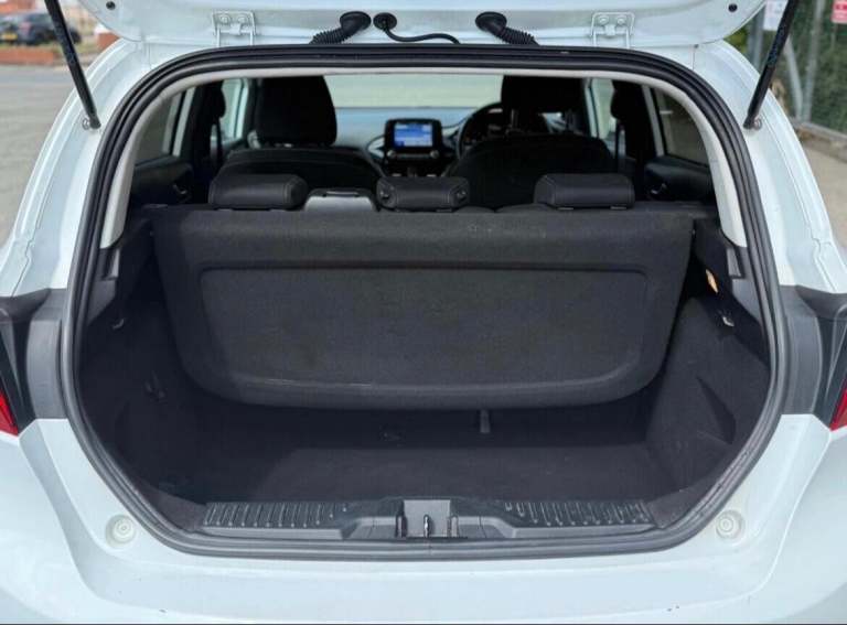 2017 Ford Fiesta 1.1 Zetec 5dr HATCHBACK PETROL Manual