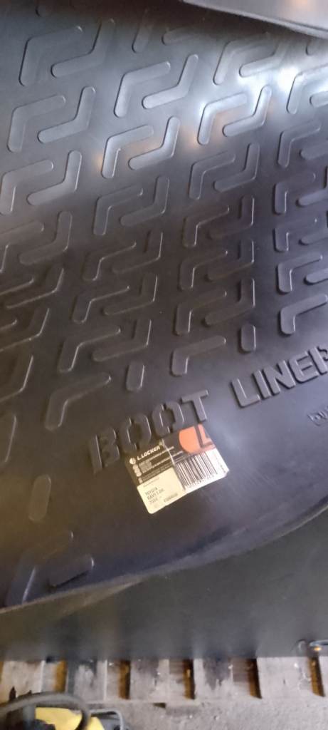 Toyota Rav4 Mk3 boot liner 2006> 2011