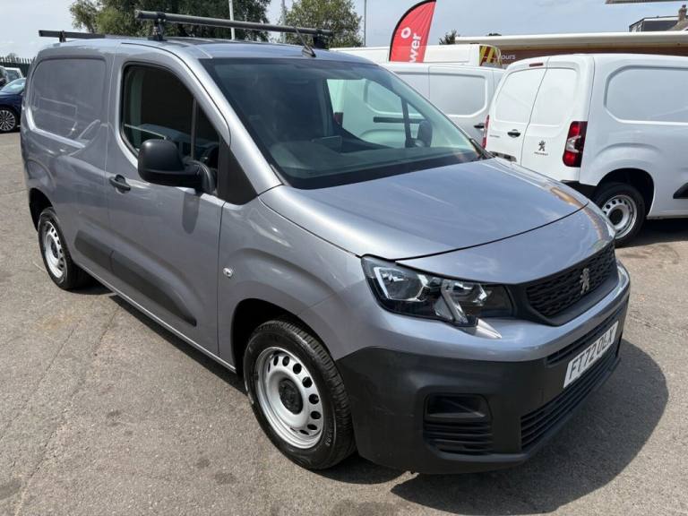 2023 Peugeot Partner Grey 1.5 BlueHDi Professional Premium+ van, 49,800 miles, Euro 6, CarPlay/A ...