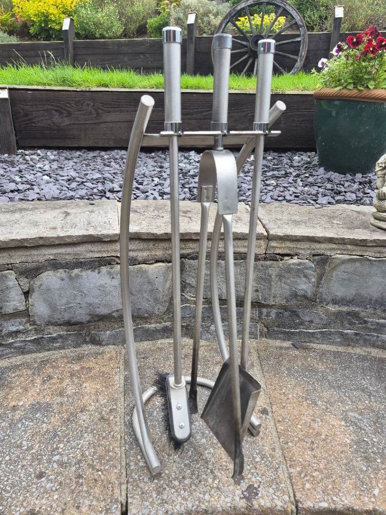 Modern Stainless Steel Fireplace Companion Set – Good Condition