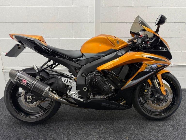 SUZUKI GSXR750 K9 ** YOSHIMURA EXHAUST - TAIL TIDY - 12 MONTH MOT **