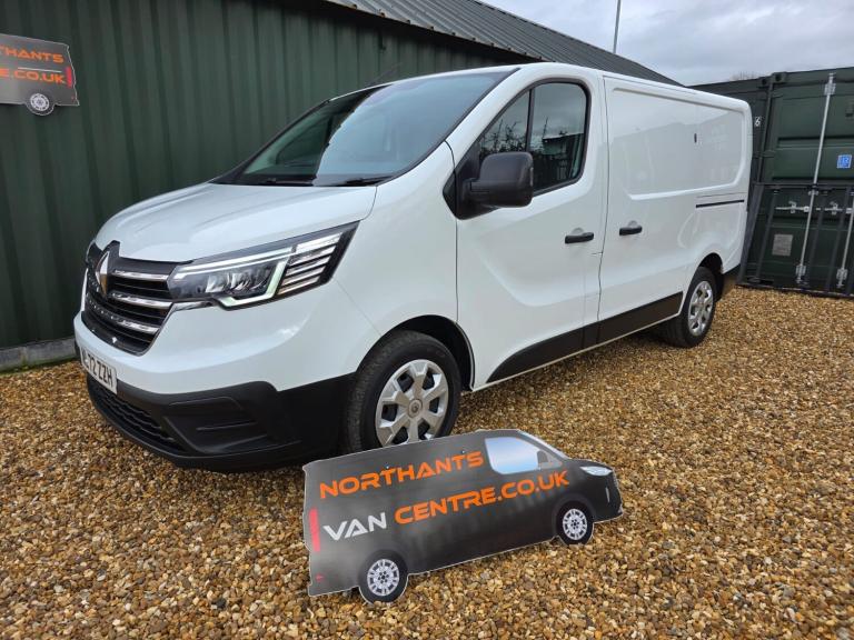 2022 Renault Trafic SL28 Blue dCi 130 Business+ Van  * PLUS VAT * PANEL VAN Diesel Manual