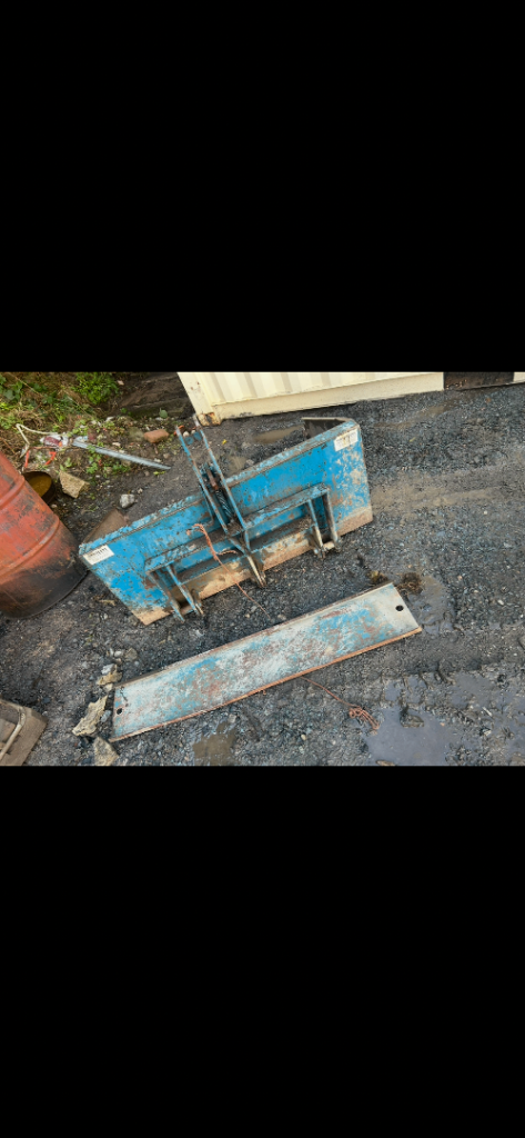 Linkbox Massey 35