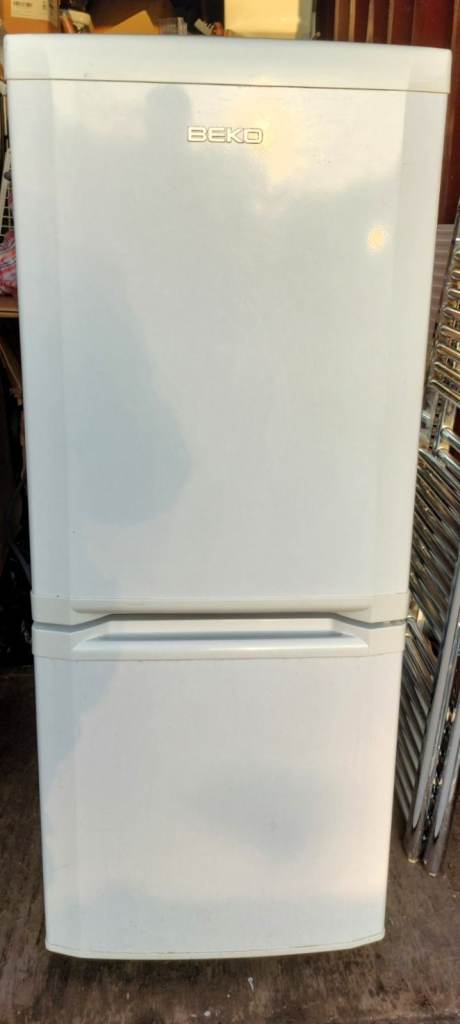 Beko Medium Size Fridge Freezer