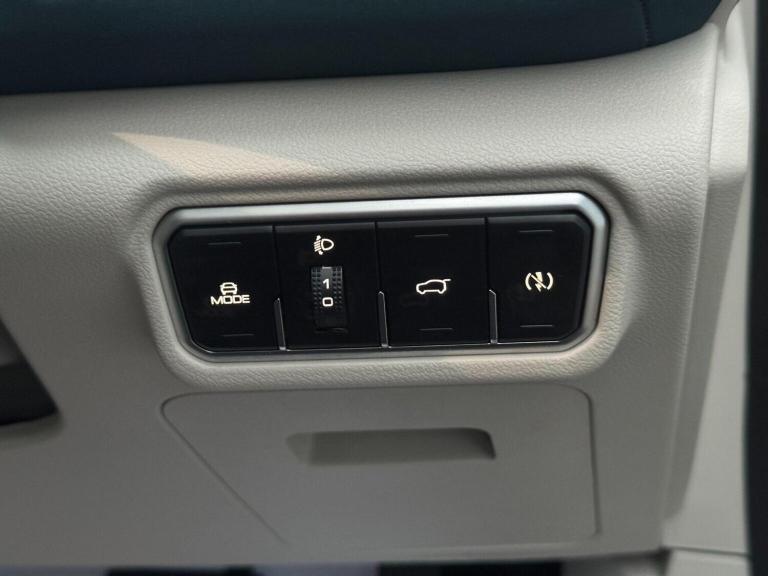 GWM ORA FUNKY CAT 48kWh First Edition Auto 5dr 2023