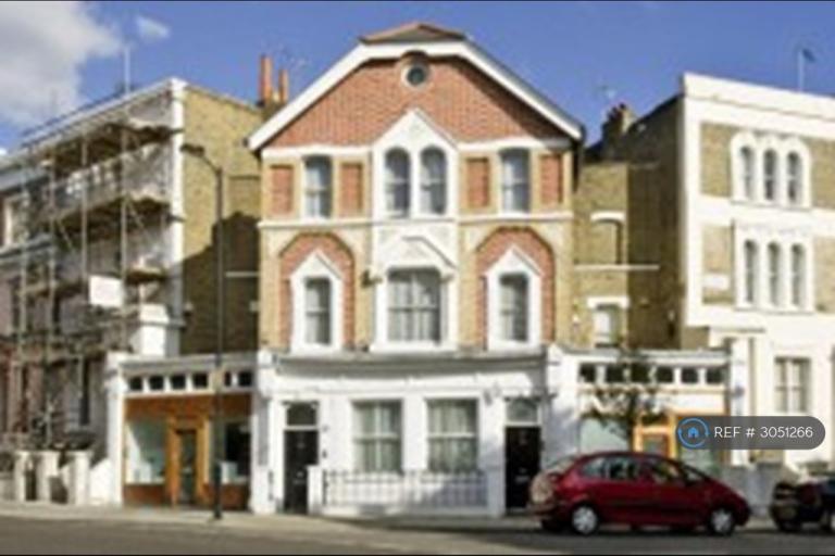 1 bedroom flat in St Lawrence Terrace, London, W10 (1 bed) (#3051266)