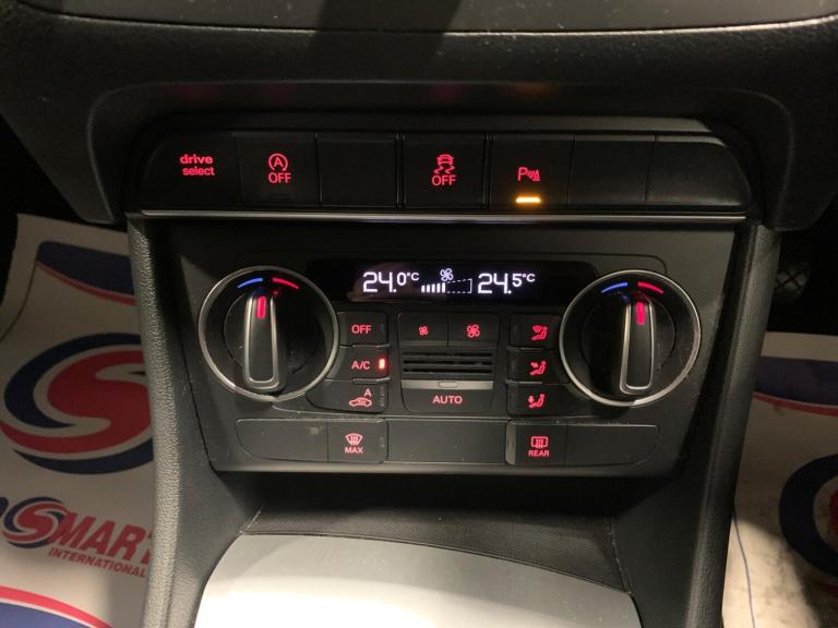 2016 Audi Q3 2.0 TDI S line Plus quattro Euro 6 (s/s) 5dr ESTATE Diesel Manual