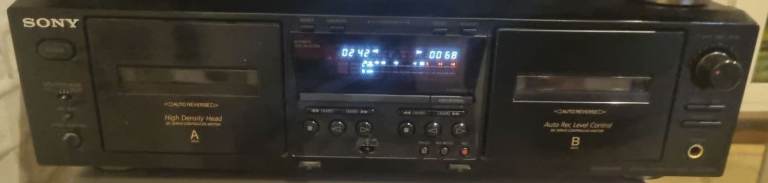 SONY TC-WE675 Twin Cassette Deck, Working and In very good Condition
