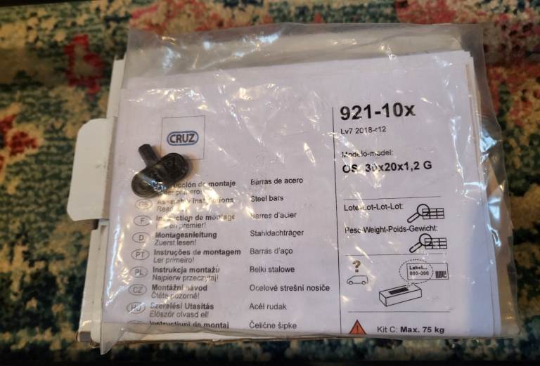 Cruz roof bars - Corsa 