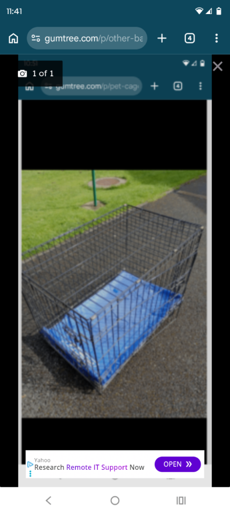 Dog cage 