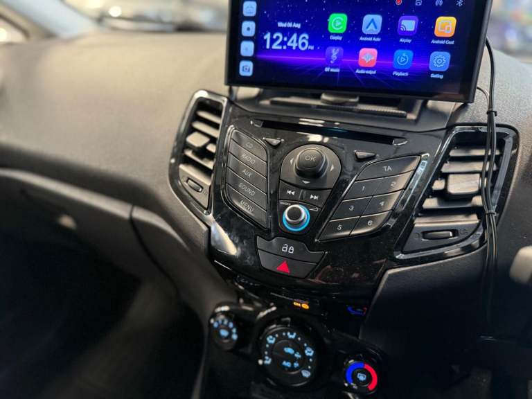 FORD FIESTA 1.3 Zetec 2013