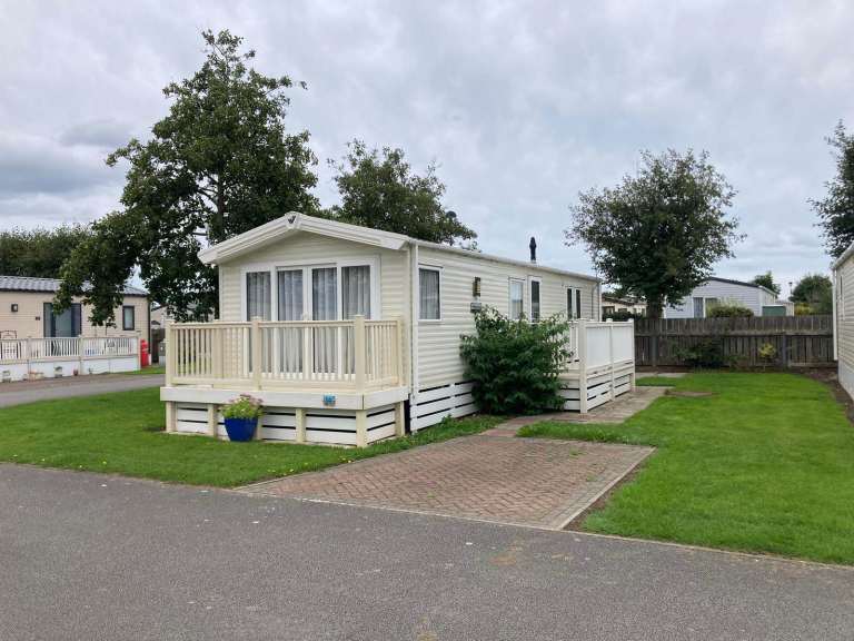 Stunning caravan for sale privately in Hornsea