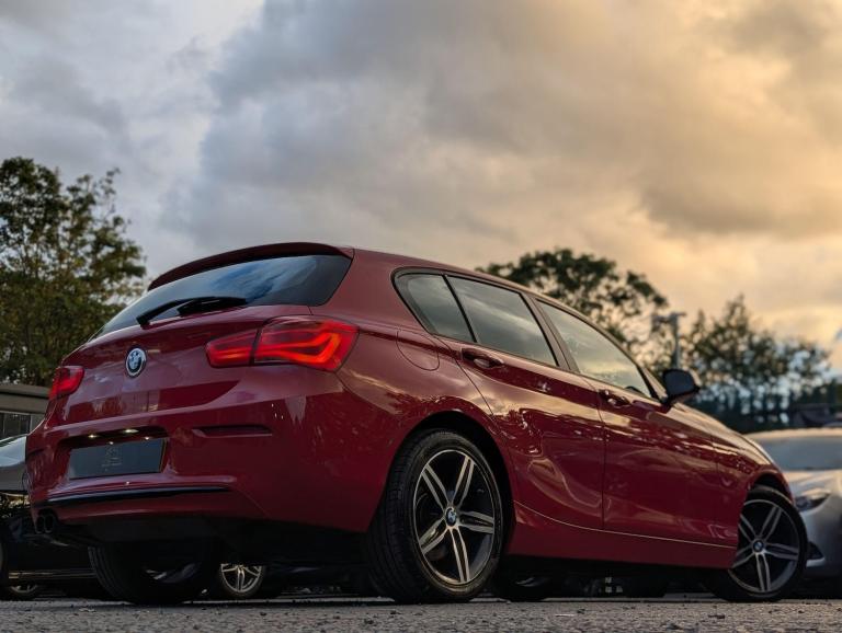 2017 BMW 1 Series 2.0 120i Sport Auto Euro 6 (s/s) 5dr HATCHBACK Petrol Automatic