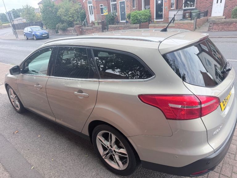 Ford, FOCUS, Estate, 2015, Semi-Auto, 1997 (cc), 5 doors