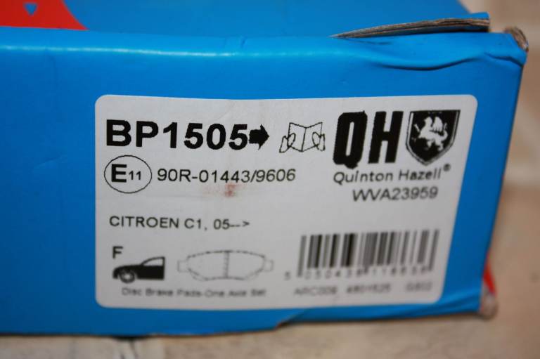 Quinton Hazell BP1505 Brake Pads ***New in Box***