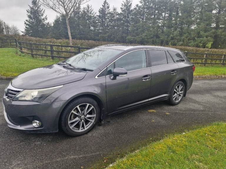 Toyota, AVENSIS, Estate, 2015, Manual, 1998 (cc), 5 doors