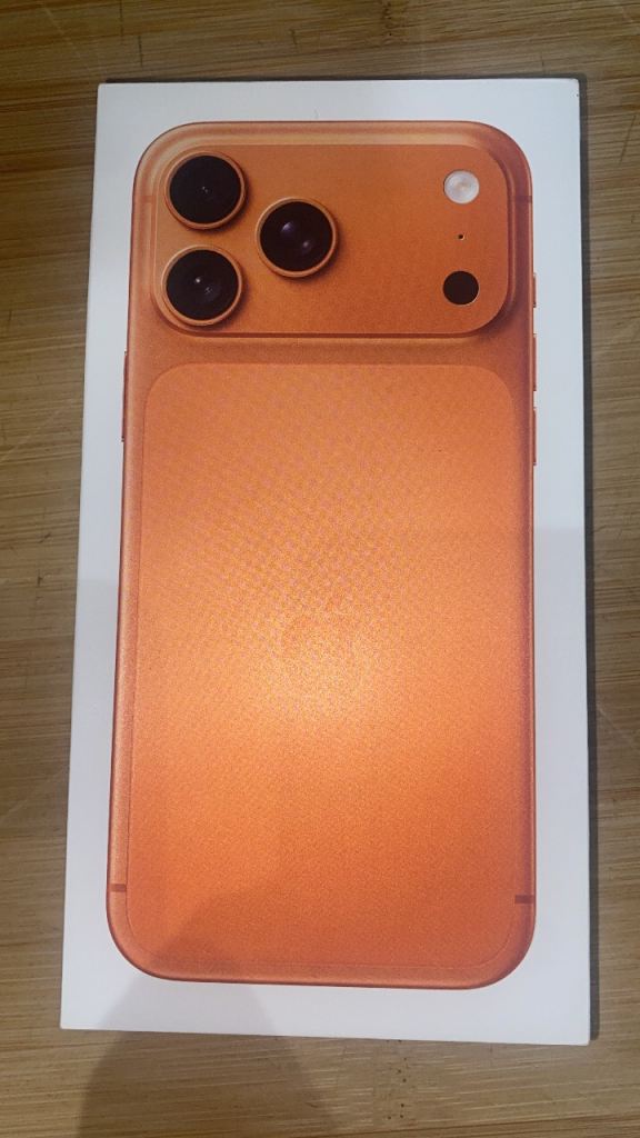     Brand New Sealed iPhone 17 Pro Max 1TB Unlocked – Cosmic Orange