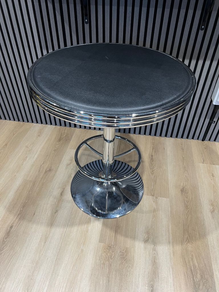 Round height adjustable bar / bistro table 