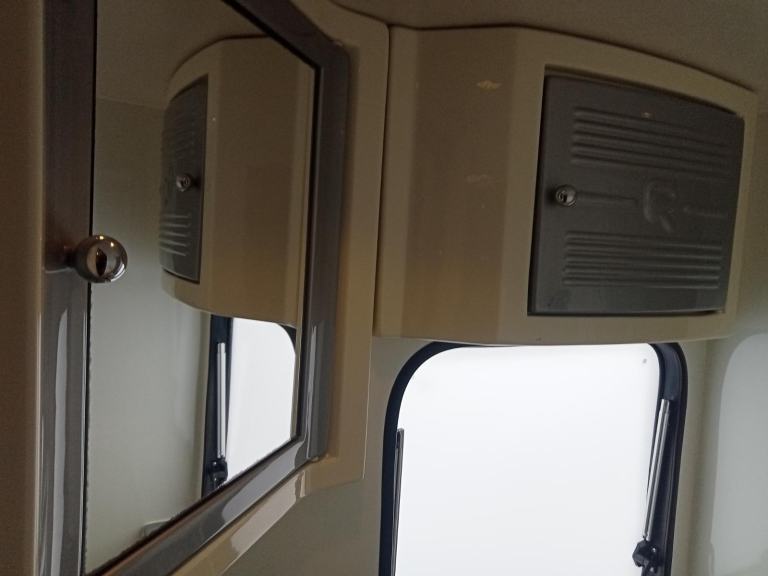  RIMOR 3 TRIMARANO 6 BERTH 12 PLATE 