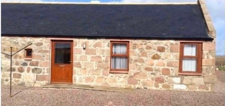 1 bedroom steading house new 2014