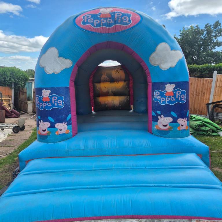 Peppa Pig Bouncy Castle – Blue, Good Condition