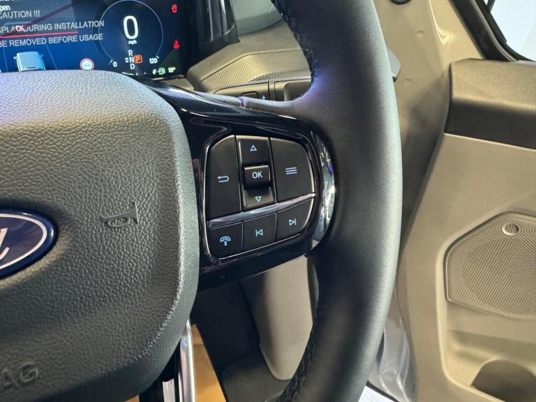 2025 Ford Transit Custom 2.0 320 EcoBlue Limited Crew Van Auto L1 H1 Euro 6 (s/s) 5dr PANEL VAN D...