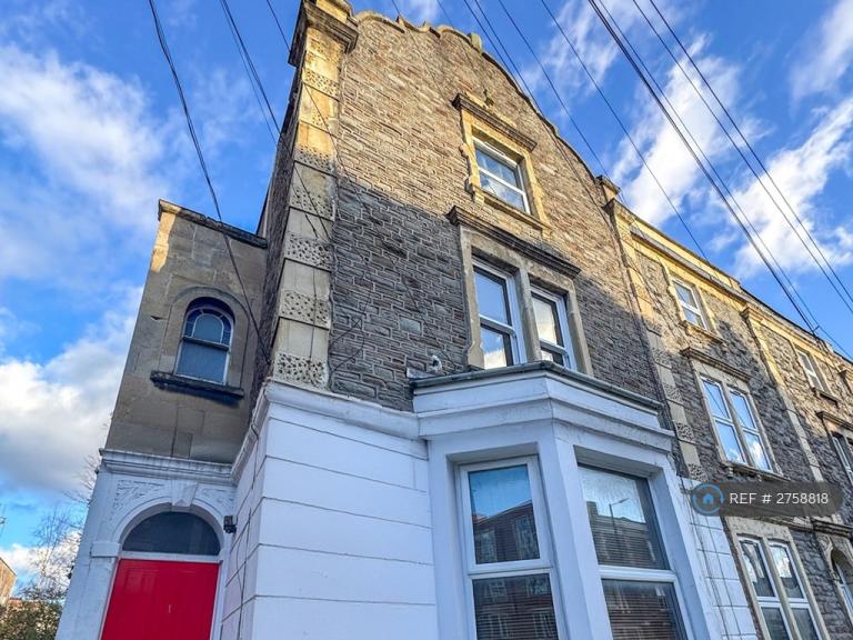 2 bedroom flat in Brigstocke Road, Bristol, BS2 (2 bed) (#2758818)