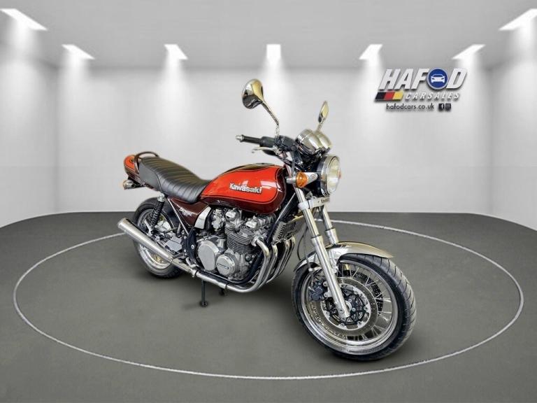 1997 Kawasaki ZEPHYR ZR750 D1 Roadster/Retro Petrol Manual