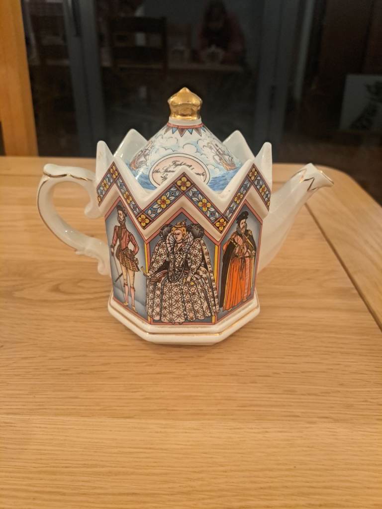 Collectible teapots. SADLER