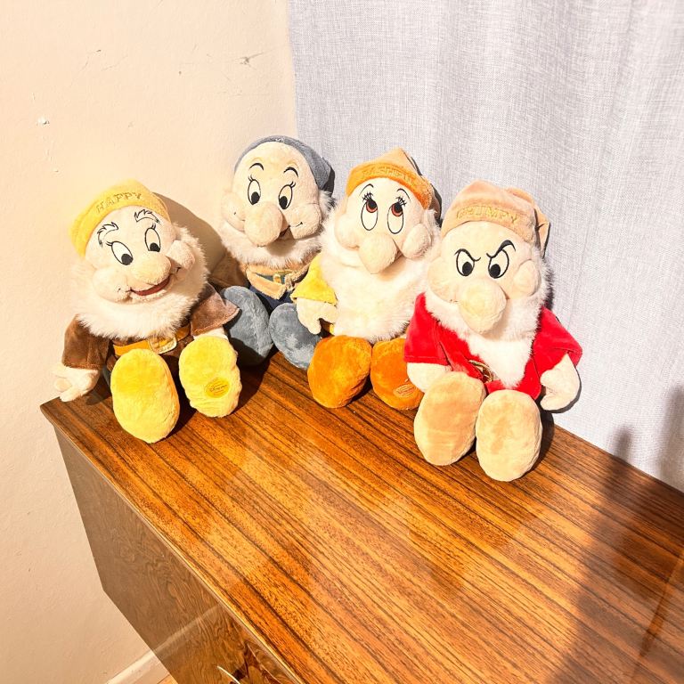 Walt Disney, seven dwarf teddies