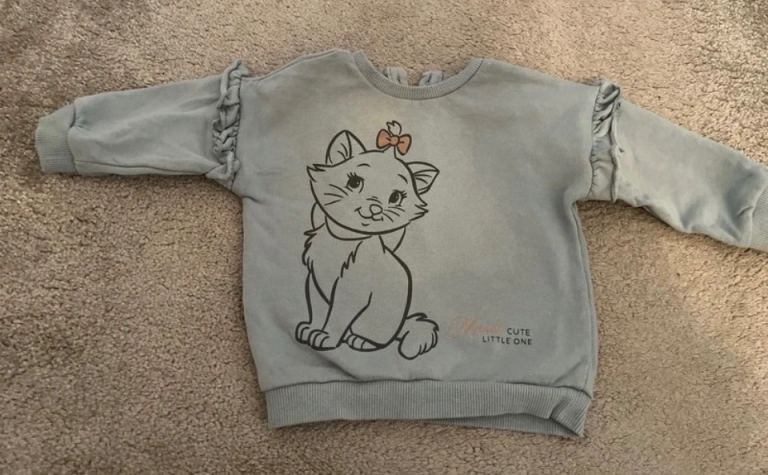 Baby girls sweat too excellent condition size 6-9 months