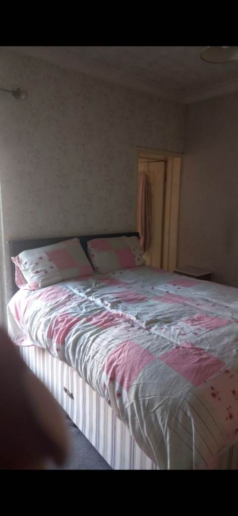 Ensuite room to rent